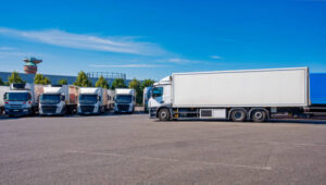 Semi Truck Parking in Dallas Texas