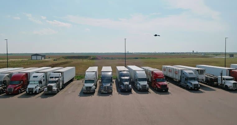 semi truck parking dallas