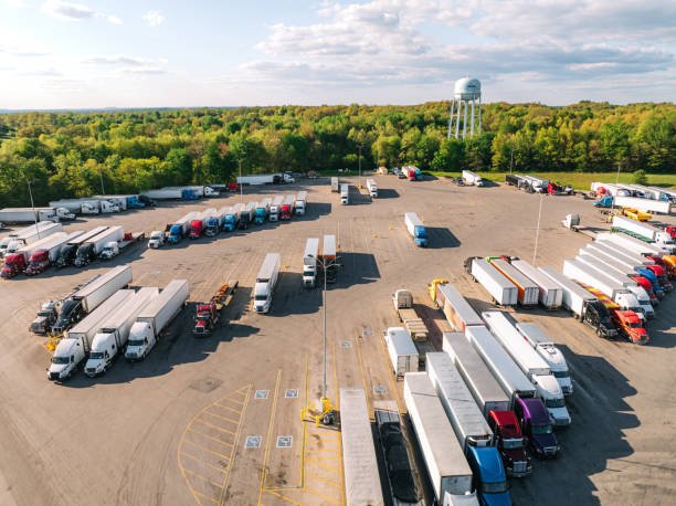 Truck Parking Lots vs. Truck Stops